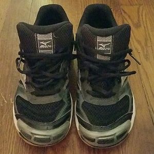 Mizuno Wave Bolt Women's Volleyball Shoes